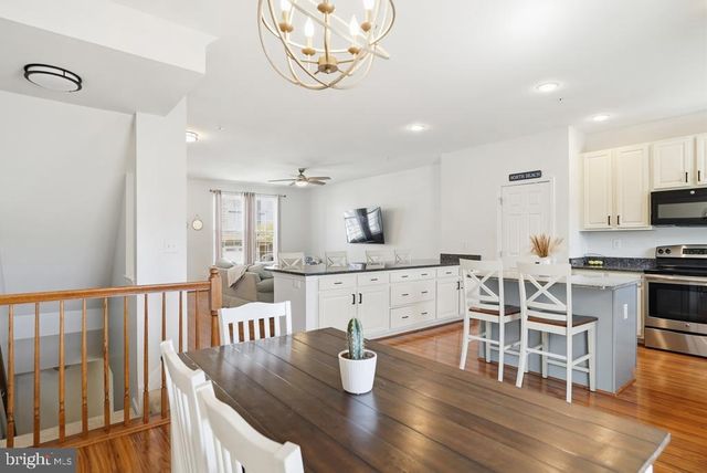 3615 GLOUSTER DR, North Beach, MD 20714