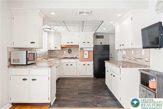 621 Arndt Road, Forks Twp, PA 18040