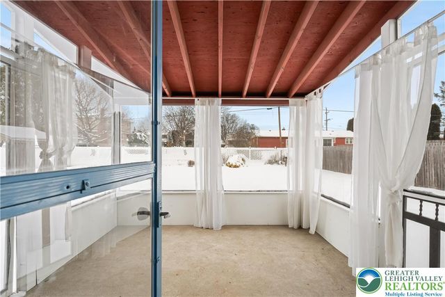 621 Arndt Road, Forks Twp, PA 18040