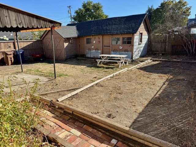 2708 E NORA Ave, Spokane, WA 99207