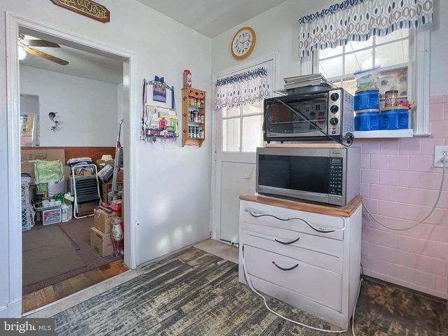 1129 INGLESIDE AVE, Baltimore, MD 21207