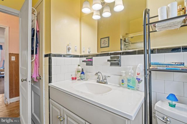 1129 INGLESIDE AVE, Baltimore, MD 21207