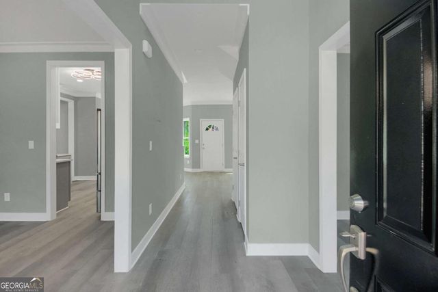 3439 Twin Village Court, Snellville, GA 30039