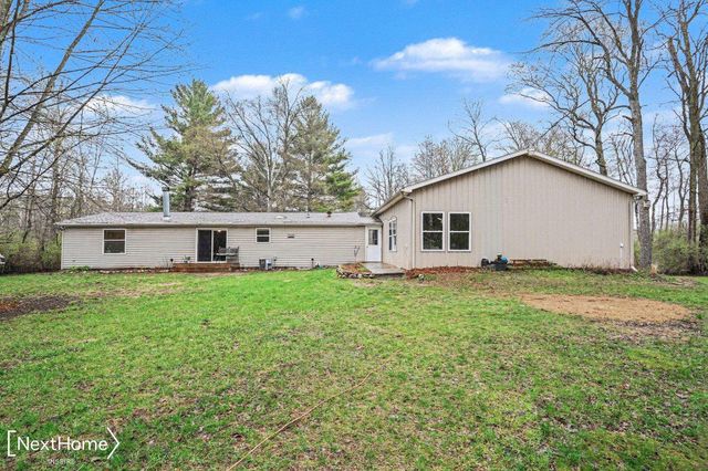 5720 Chambers Road, Mayville, MI 48744