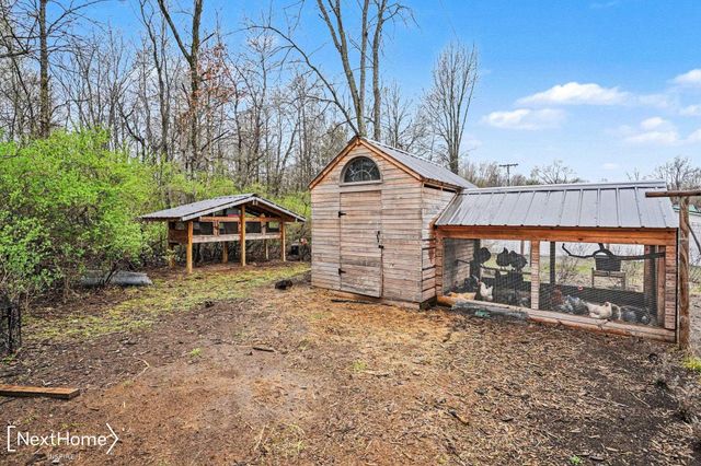 5720 Chambers Road, Mayville, MI 48744