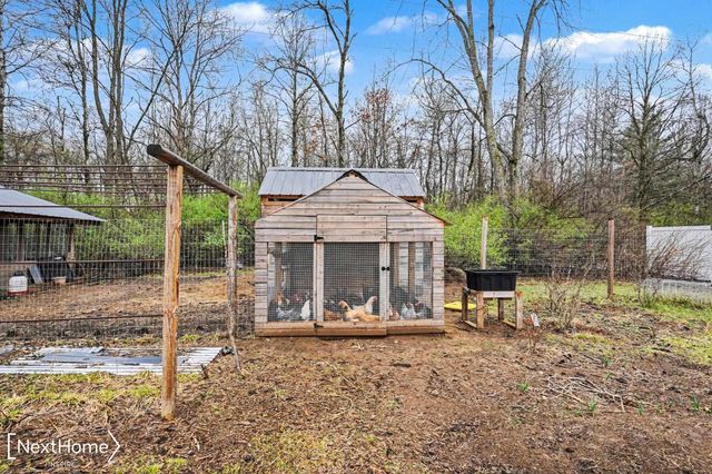 5720 Chambers Road, Mayville, MI 48744