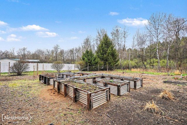 5720 Chambers Road, Mayville, MI 48744