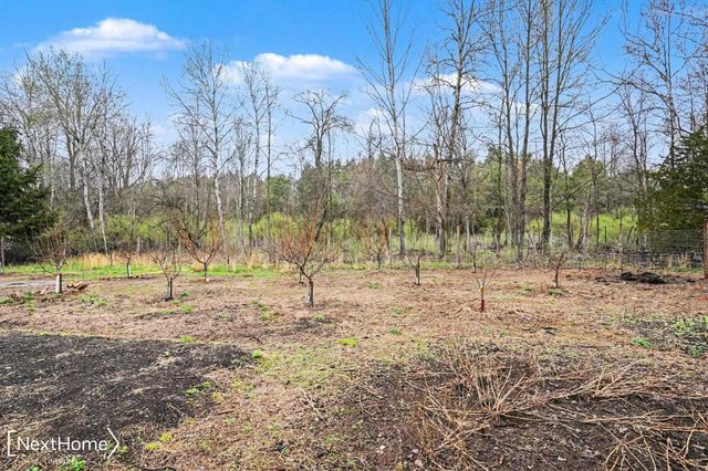 5720 Chambers Road, Mayville, MI 48744