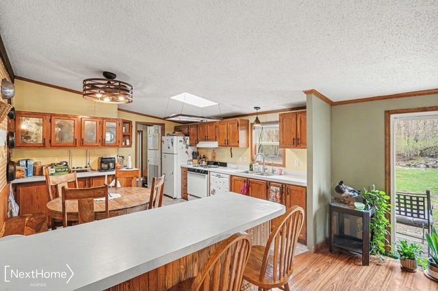 5720 Chambers Road, Mayville, MI 48744