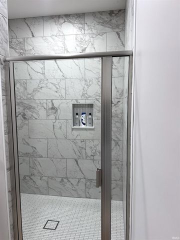 31 Spring Run Drive, Crawfordsville, IN 47933