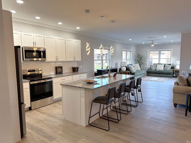 31 Spring Run Drive, Crawfordsville, IN 47933