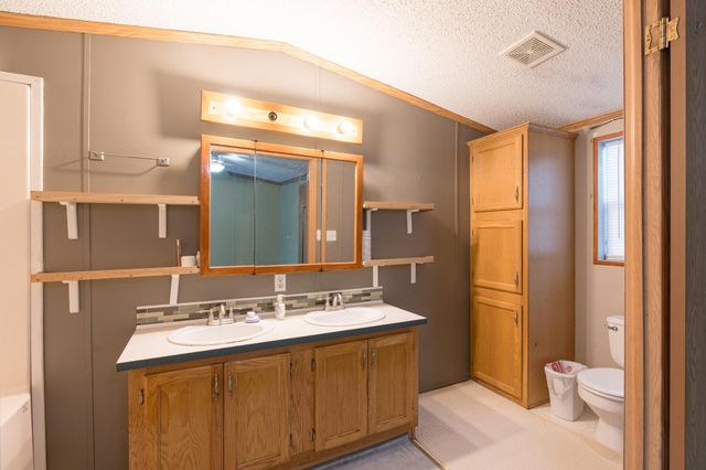 2244 Buckingham Lane, Mounds View, MN 55112
