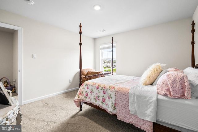 4310 BRENT DR, Spring Grove, PA 17362