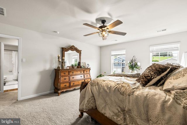 4310 BRENT DR, Spring Grove, PA 17362