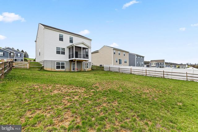 4310 BRENT DR, Spring Grove, PA 17362