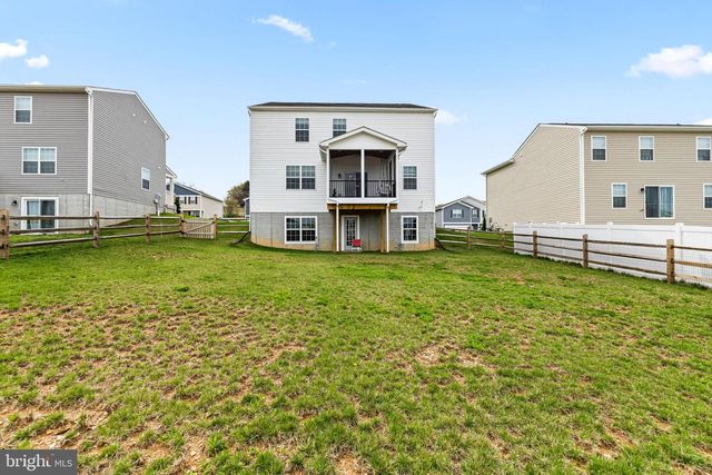 4310 BRENT DR, Spring Grove, PA 17362