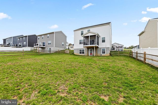 4310 BRENT DR, Spring Grove, PA 17362