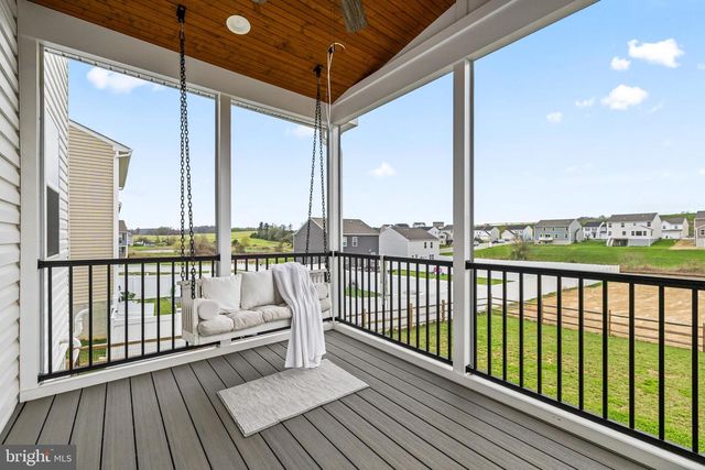 4310 BRENT DR, Spring Grove, PA 17362