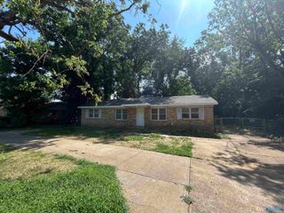 3304 Pulaski Pike NW, Huntsville, AL 35810
