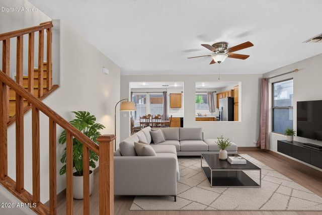 7950 W WILLETTA Street, Phoenix, AZ 85043