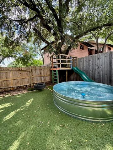 2412 Thornton RD B, Austin, TX 78704