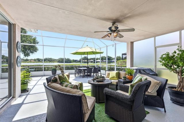 8025 HAMPTON COURT, University Park, FL 34201