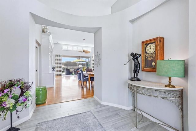 8025 HAMPTON COURT, University Park, FL 34201