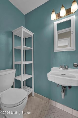 410 Westwood Dr, Louisville, KY 40243