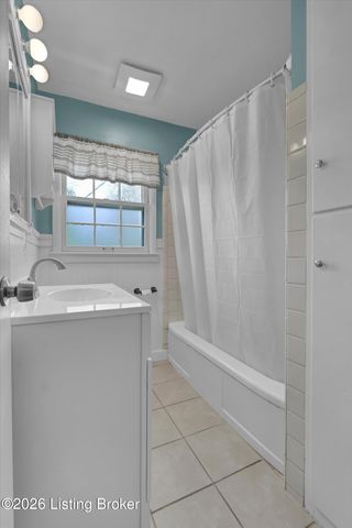 410 Westwood Dr, Louisville, KY 40243