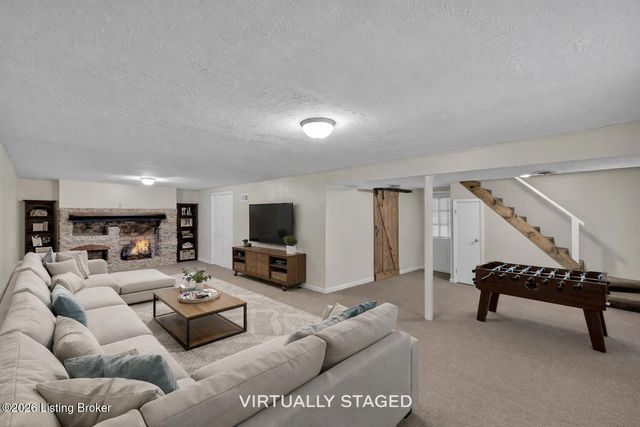 410 Westwood Dr, Louisville, KY 40243