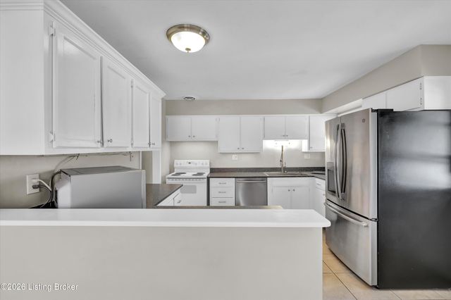 410 Westwood Dr, Louisville, KY 40243