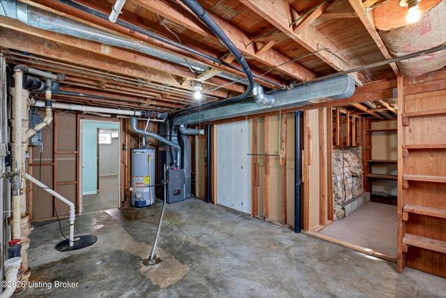 410 Westwood Dr, Louisville, KY 40243