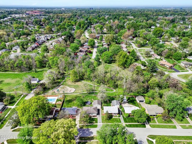 410 Westwood Dr, Louisville, KY 40243