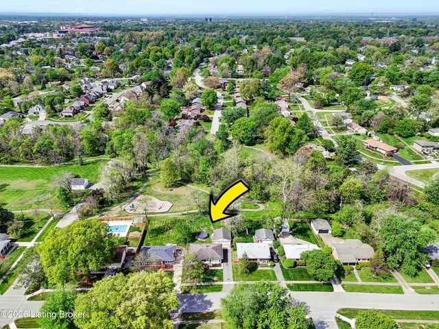 410 Westwood Dr, Louisville, KY 40243