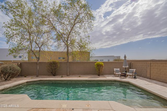 3747 W MEMORIAL Drive, Phoenix, AZ 85086