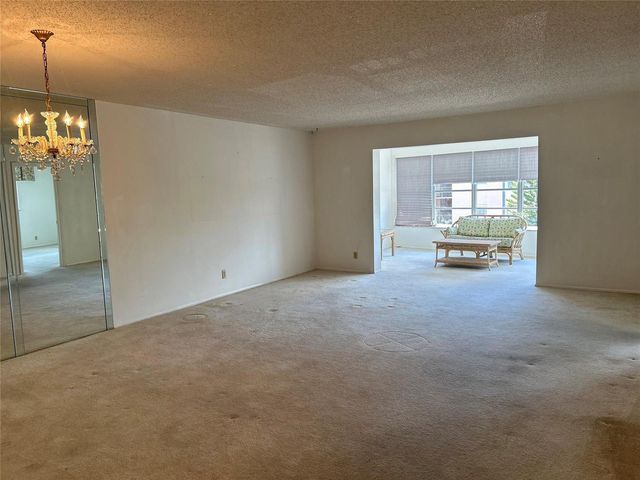 4191 NW 41st Street 312, Lauderdale Lakes, FL 33319