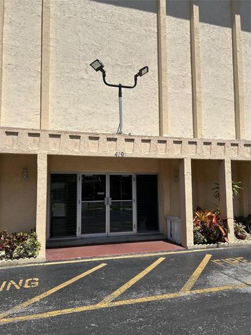 4191 NW 41st Street 312, Lauderdale Lakes, FL 33319