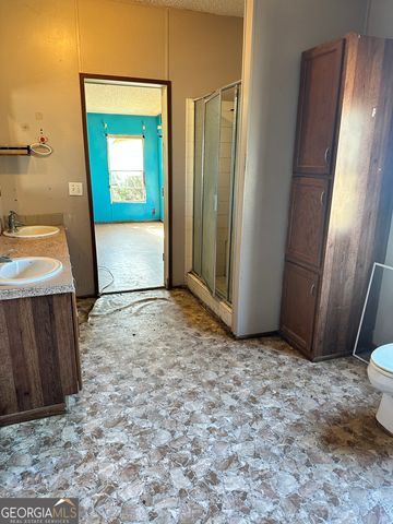 892 Reynolds Road, Folkston, GA 31537