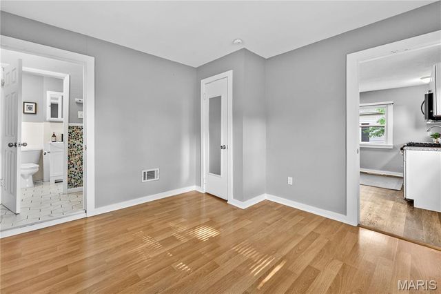2551 Gerhard Avenue, Maplewood, MO 63143