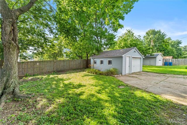 2551 Gerhard Avenue, Maplewood, MO 63143