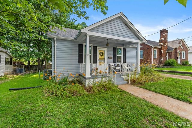 2551 Gerhard Avenue, Maplewood, MO 63143