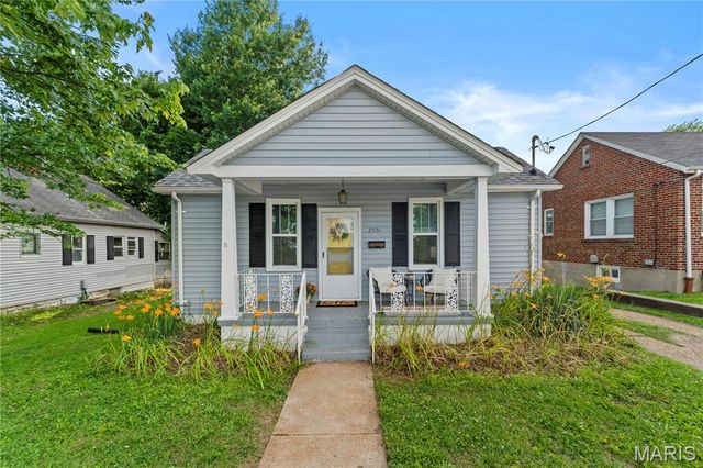 2551 Gerhard Avenue, Maplewood, MO 63143