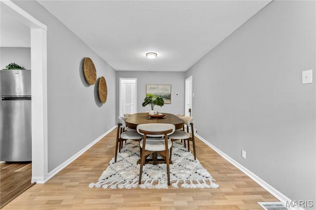 2551 Gerhard Avenue, Maplewood, MO 63143