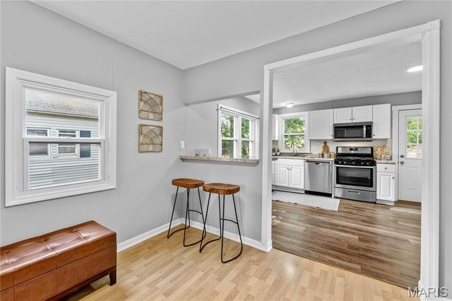 2551 Gerhard Avenue, Maplewood, MO 63143