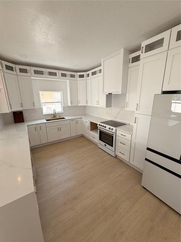 2729 W UNION STREET, Tampa, FL 33607