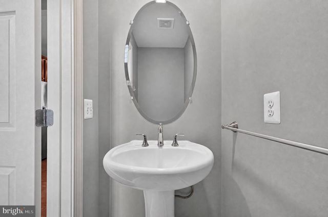 12500 TULIP TREE TER, Clarksburg, MD 20871
