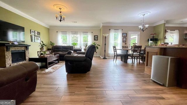206 Walnut Ridge Road, Canton, GA 30115