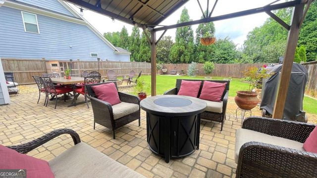 206 Walnut Ridge Road, Canton, GA 30115