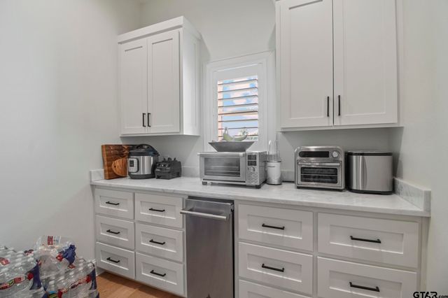 1242 Colt, Tyler, TX 75703