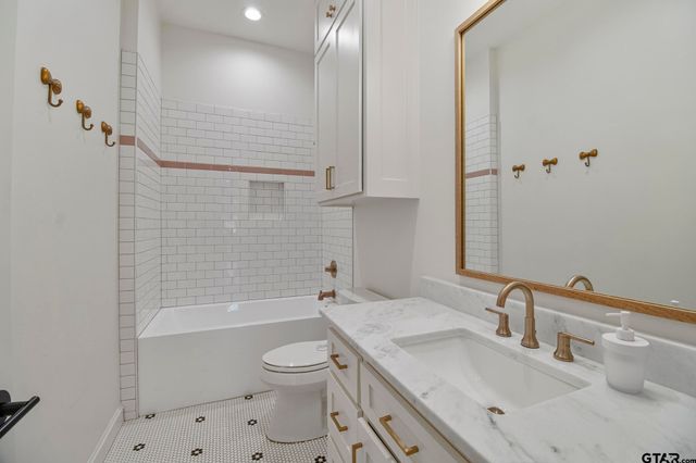 1242 Colt, Tyler, TX 75703